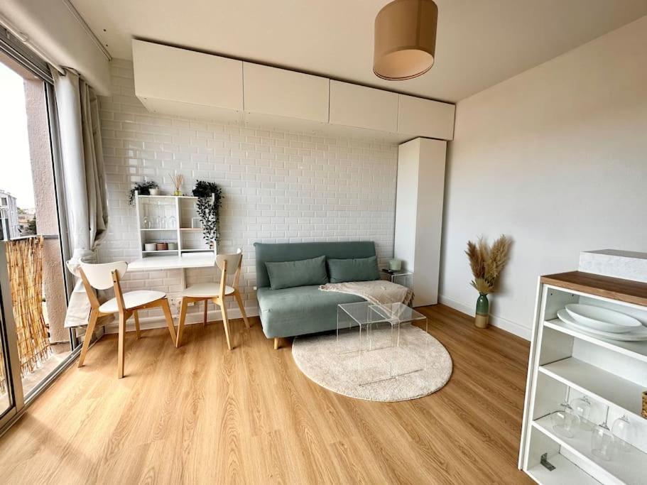 Superbe Appartement Renove Avec Cinema - Cap D'Agde Bagian luar foto